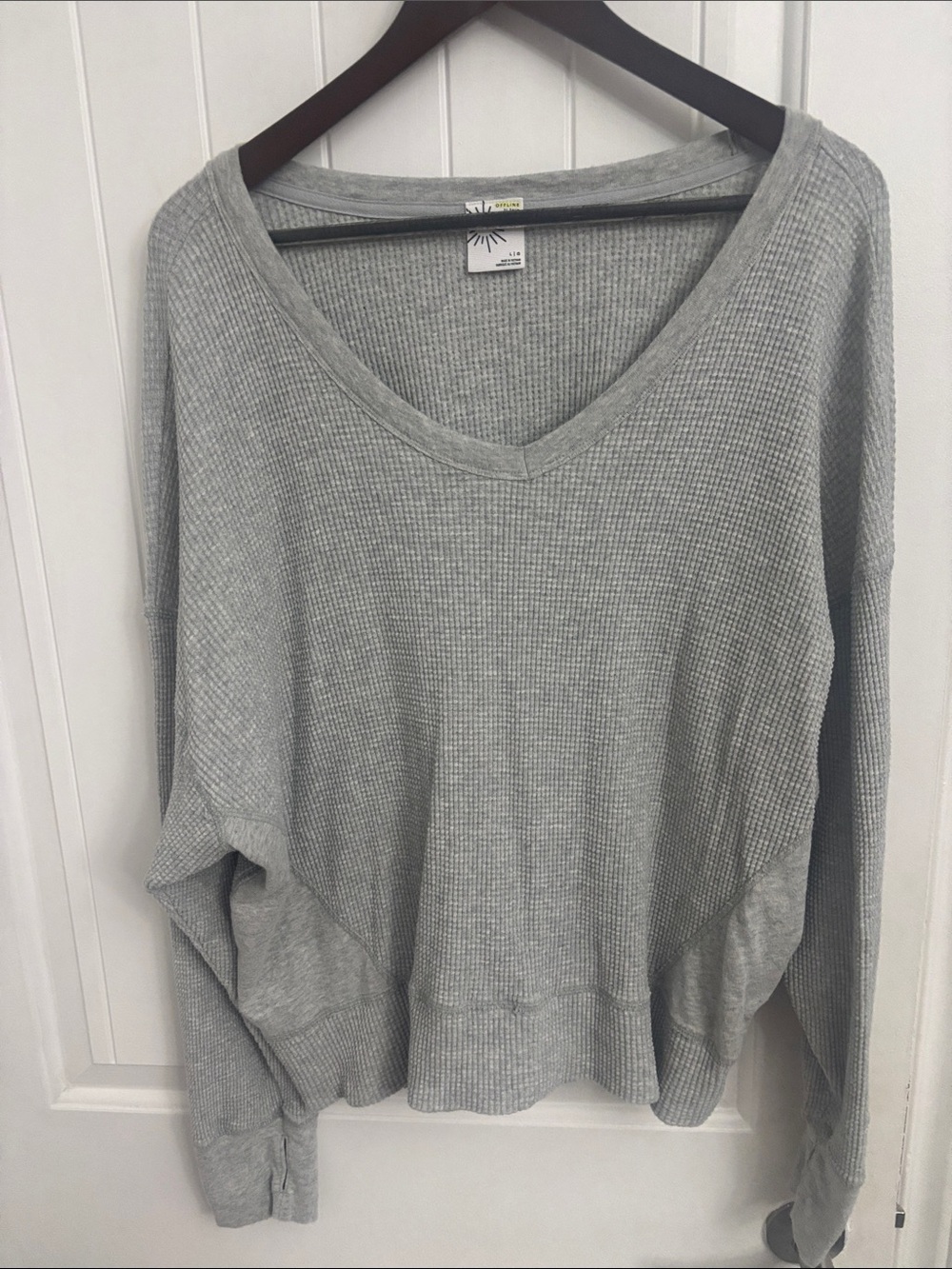 AERIE Grey Waffle Knit V-Neck Pullover